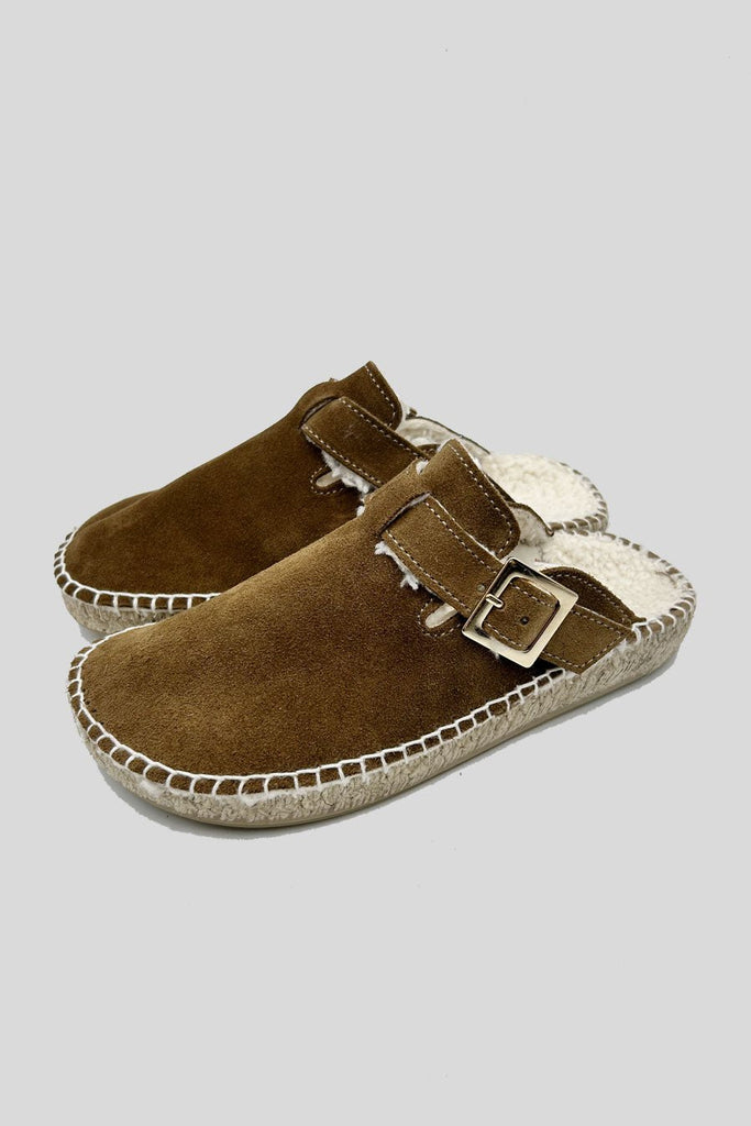 BIRKA BROWN – Chaussons Doublés Laine en Suède - Don quichosse